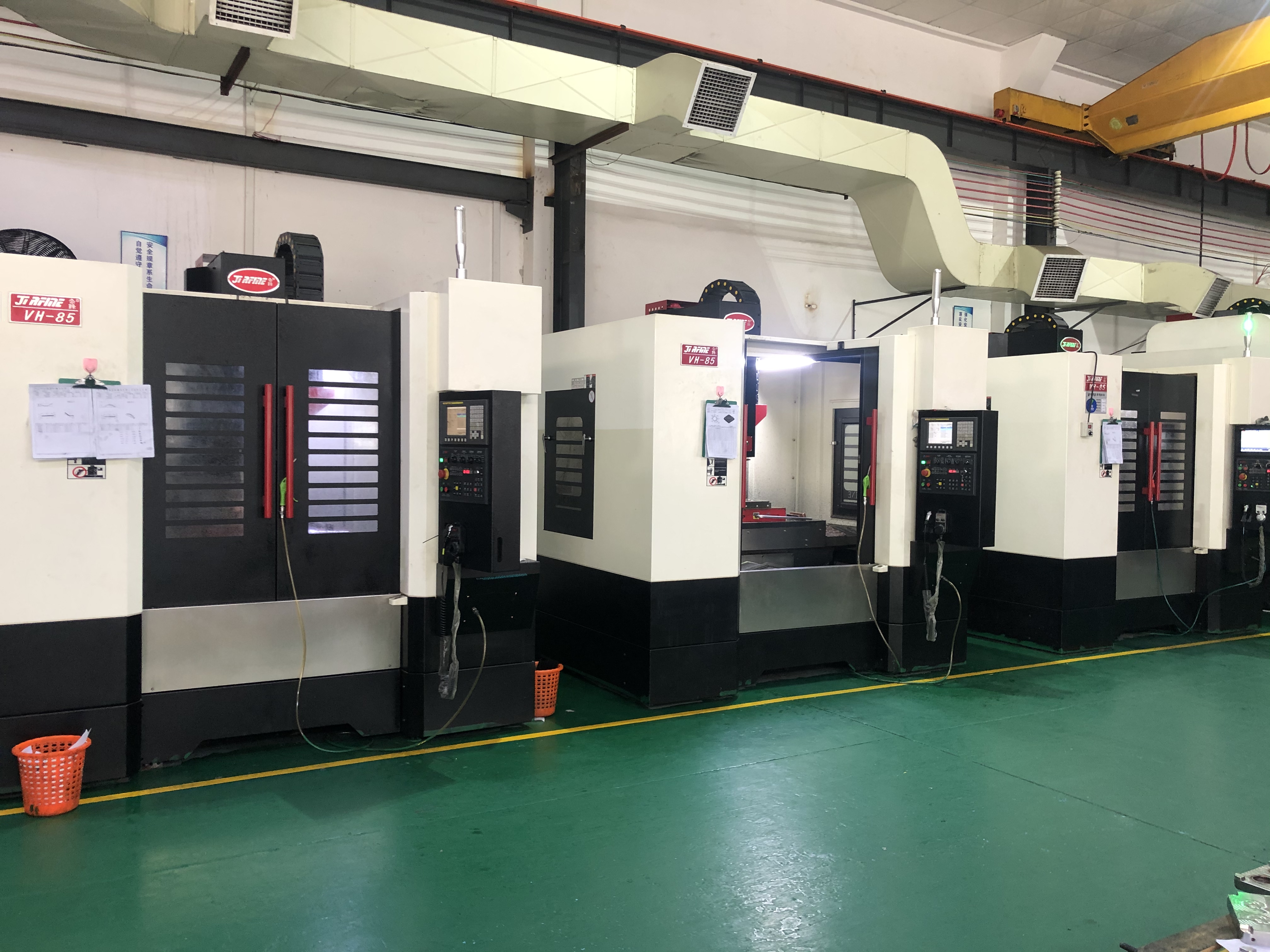 旭錦注塑模具-模具加工工廠 旭錦注塑模具-模具加工工廠